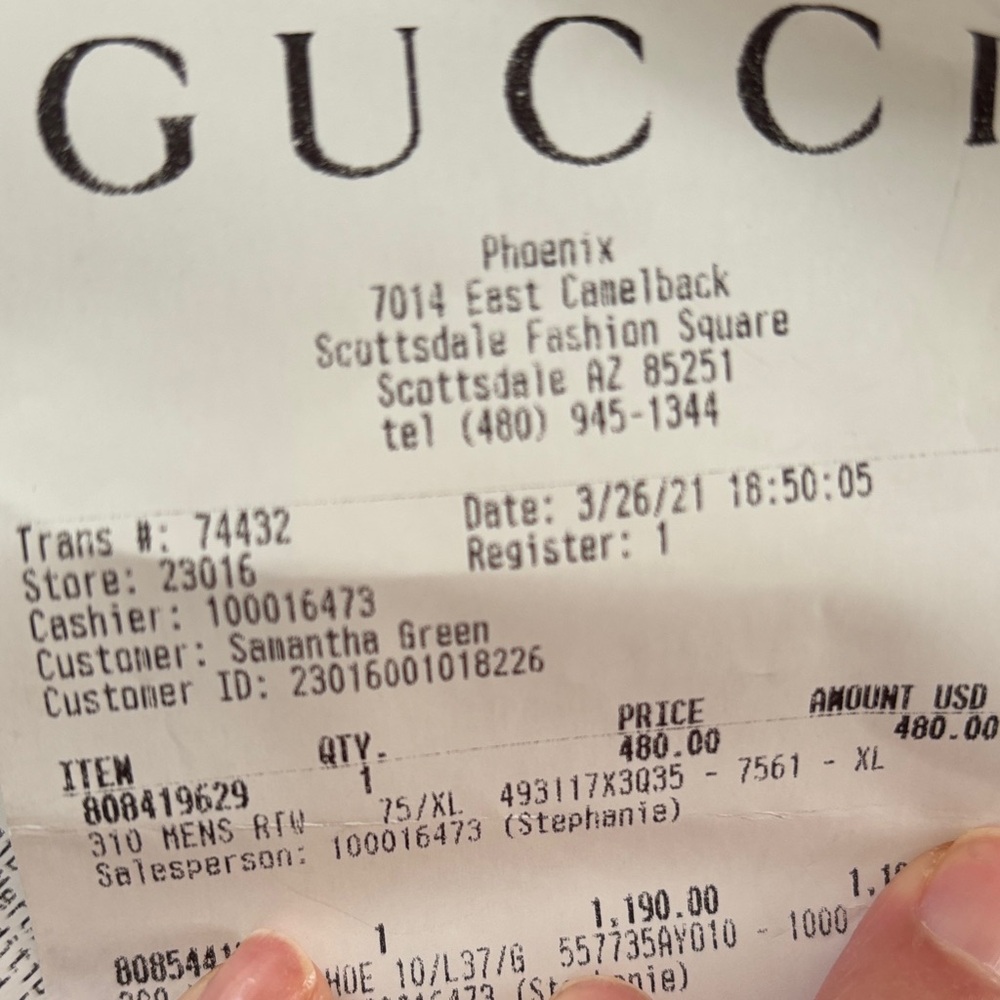 Gucci Ivory Tee with Black Logo - Picture 2 of 10